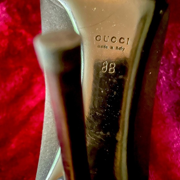 Gucci Black Satin Opened Toe Pumps- Size:8B - Picture 6 of 10